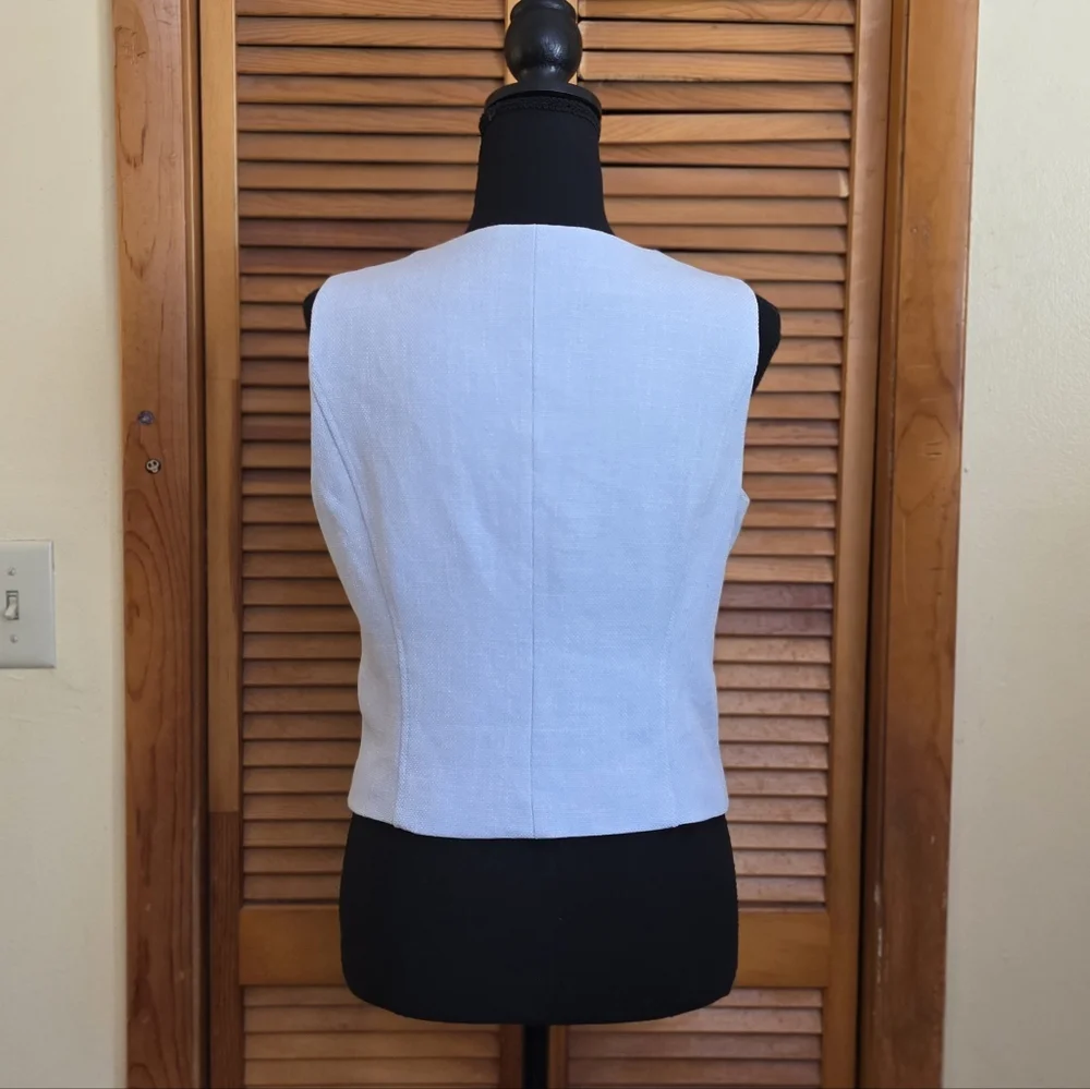 EUC House Of Harlow 1960 Women's Light Blue Button-Up Vest Size Small - Picture 3 of 5